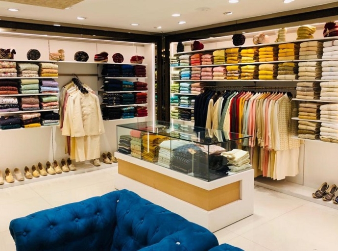 Vedant Fashions launches combined store for Manyvar and Mohey in Bengaluru